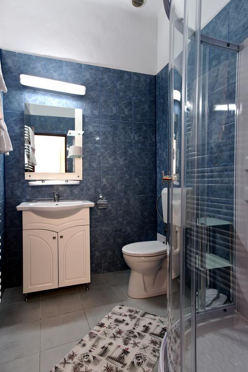 Da Vinci Hotel Brasov Ngoại thất bức ảnh